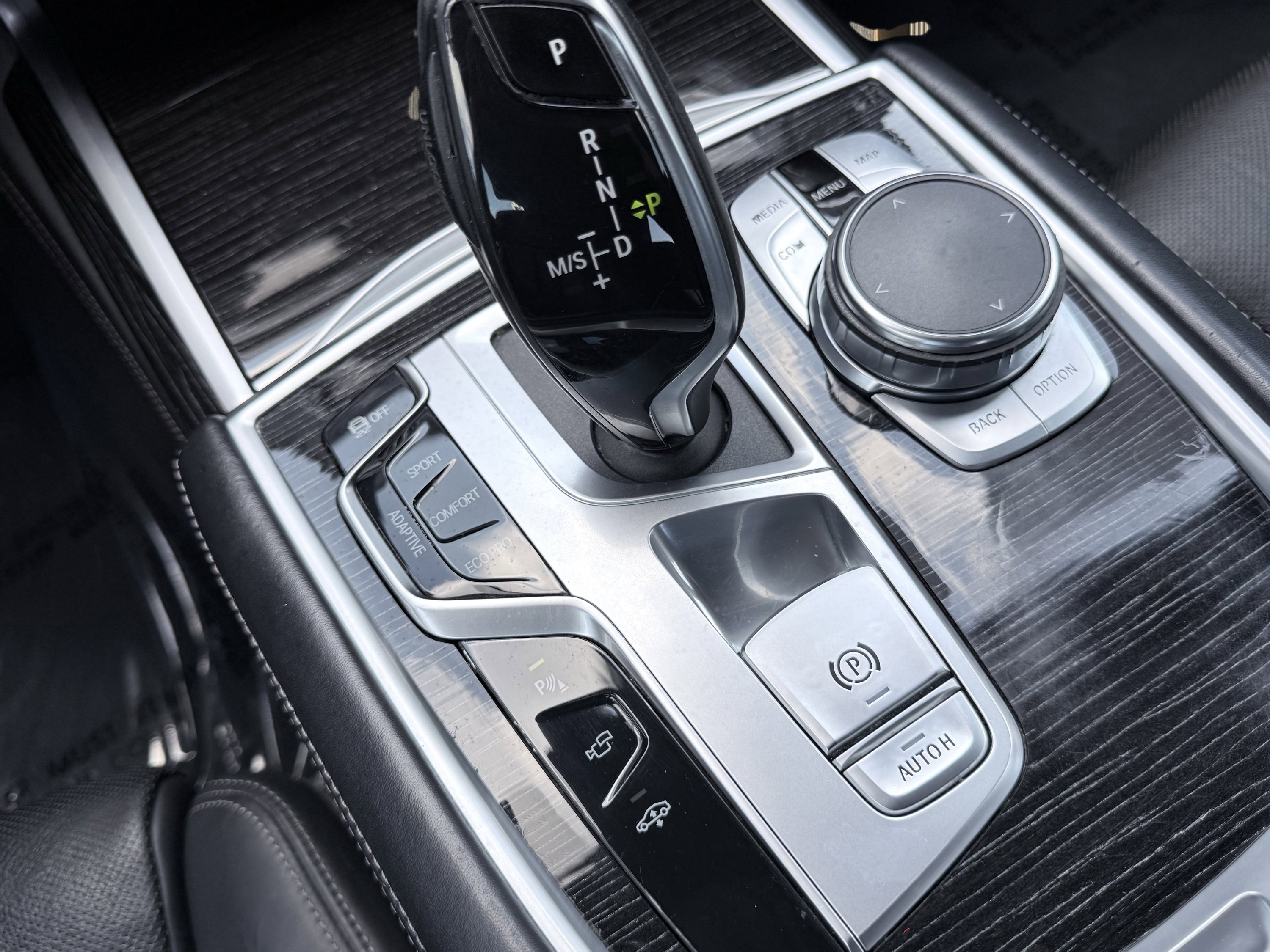 Used 2019 BMW 750i w/ M Sport Package image 78