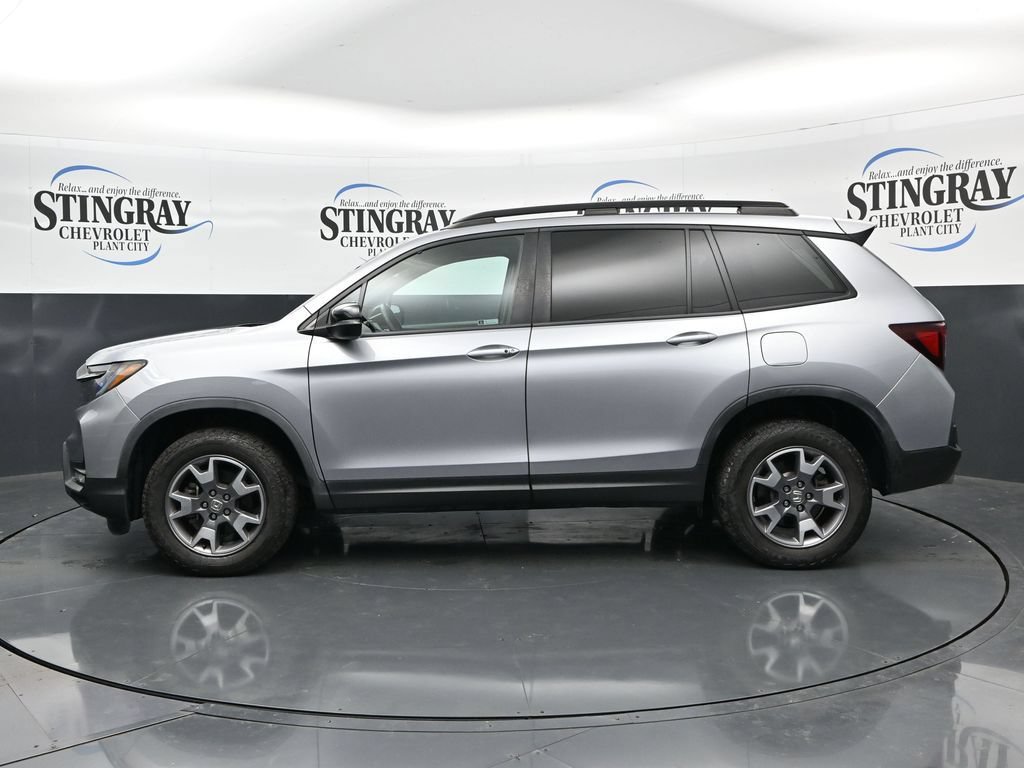 Used 2022 Honda Passport TrailSport image 4