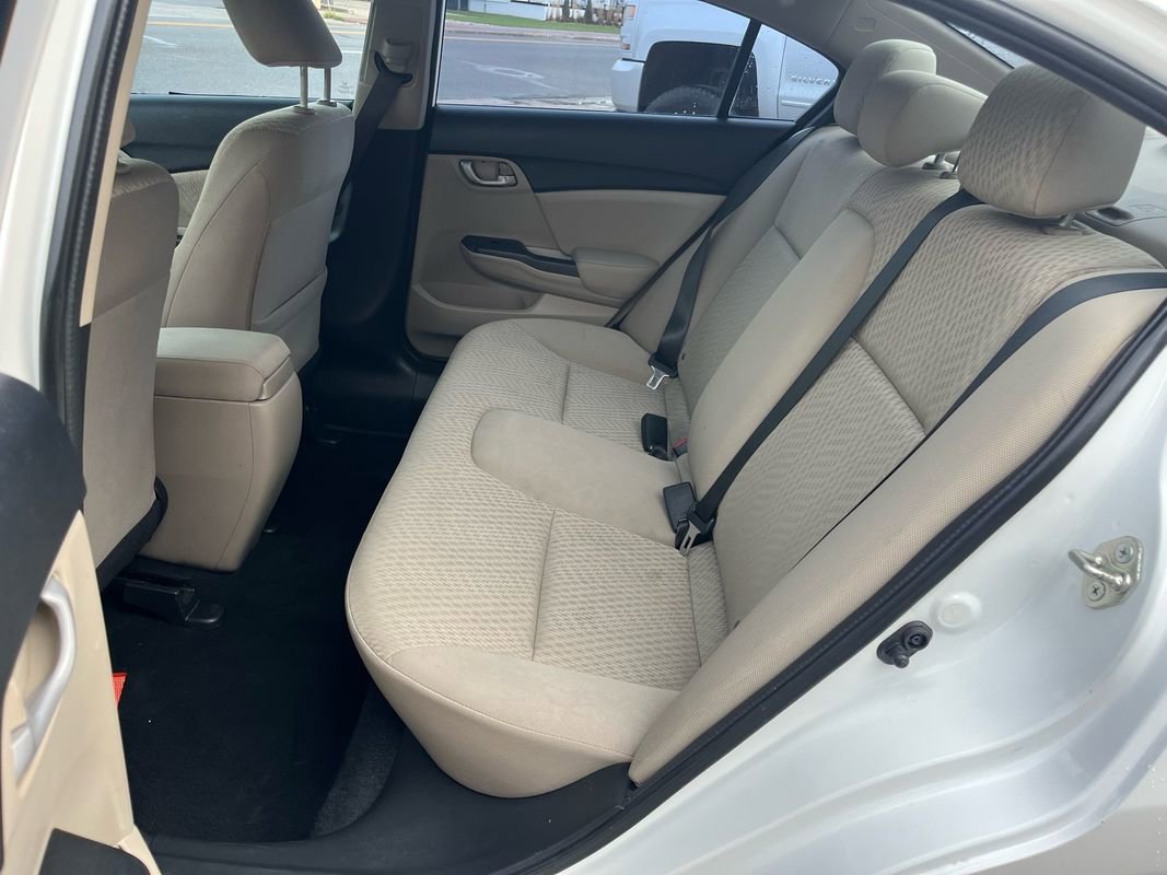 Used 2015 Honda Civic SE image 11