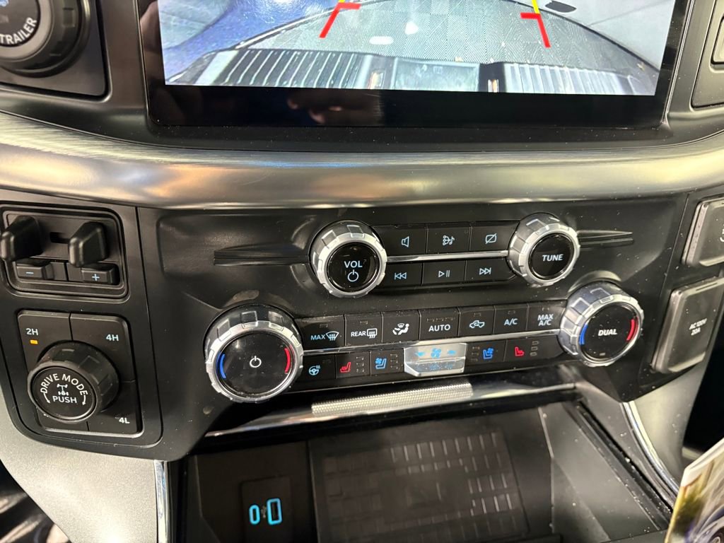 Certified 2022 Ford F150 Lariat w/ Equipment Group 502A High image 19