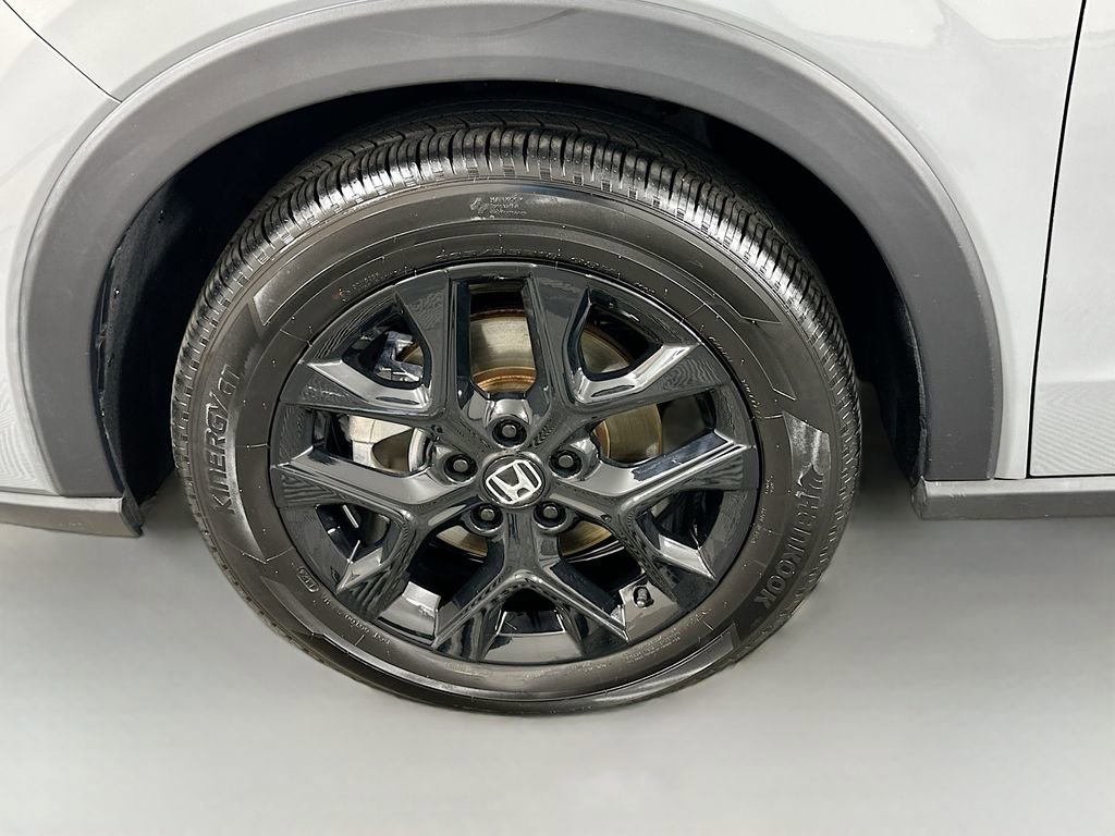 Used 2025 Honda HR-V Sport image 29