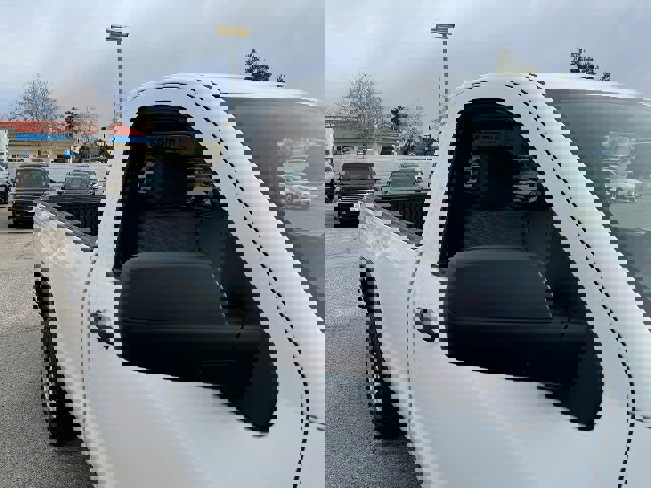 Used 2017 GMC Sierra 1500 2WD Regular Cab image 15