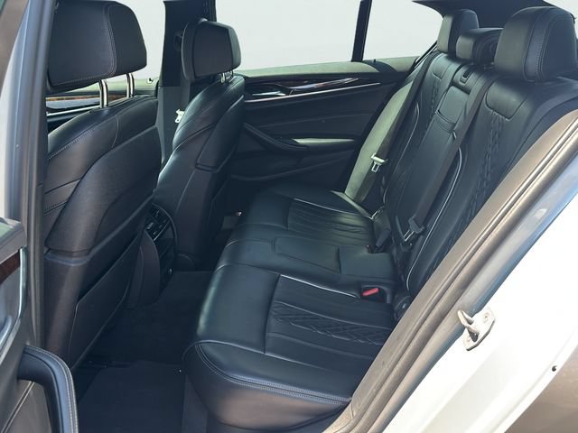 Used 2018 BMW 540i RWD image 15