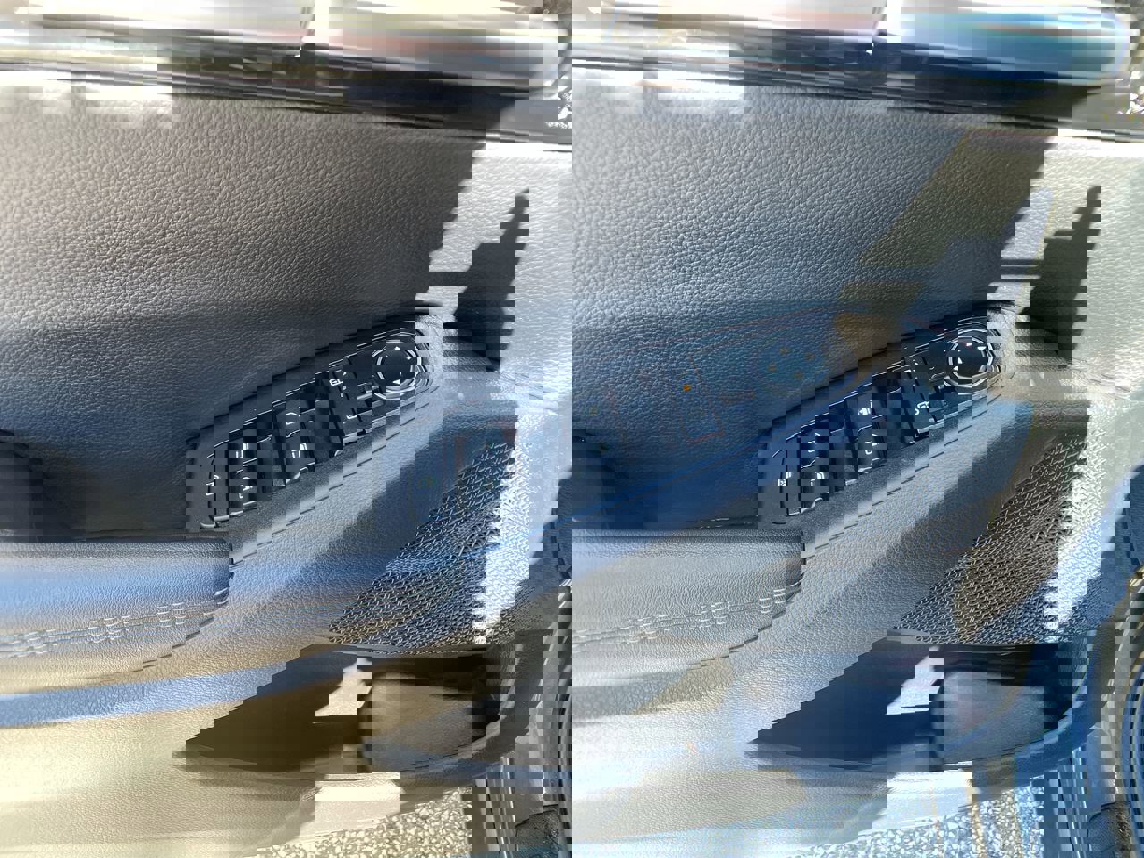 Used 2024 Kia Seltos S image 13