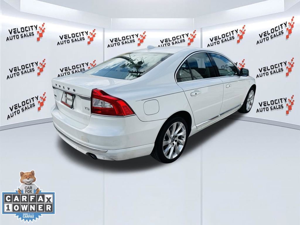 Used 2016 Volvo S80 T5 w/ Convenience Package image 3