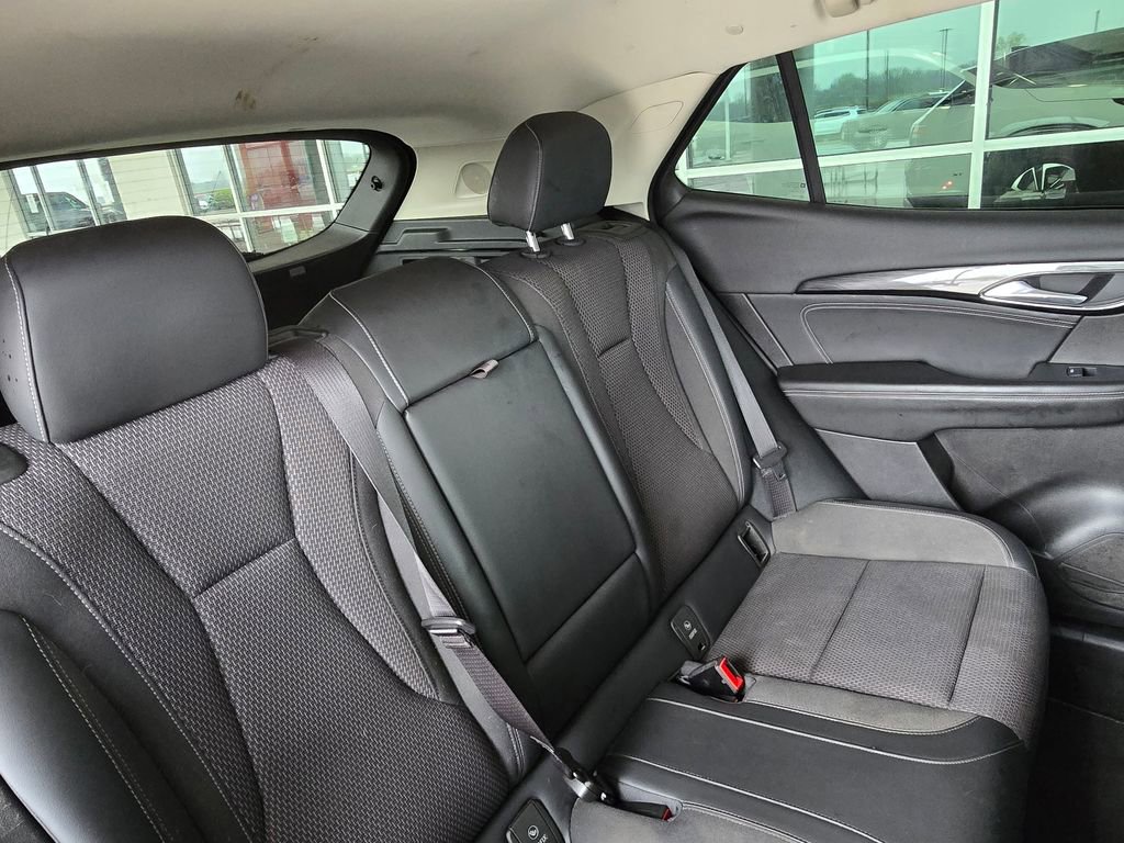 Used 2023 Buick Envision Preferred image 19