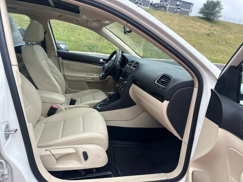 Used 2013 Volkswagen Jetta TDI FWD image 29