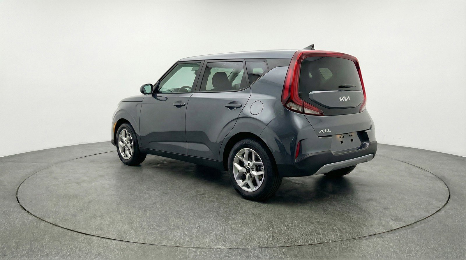Used 2025 Kia Soul LX w/ LX Technology Package image 6