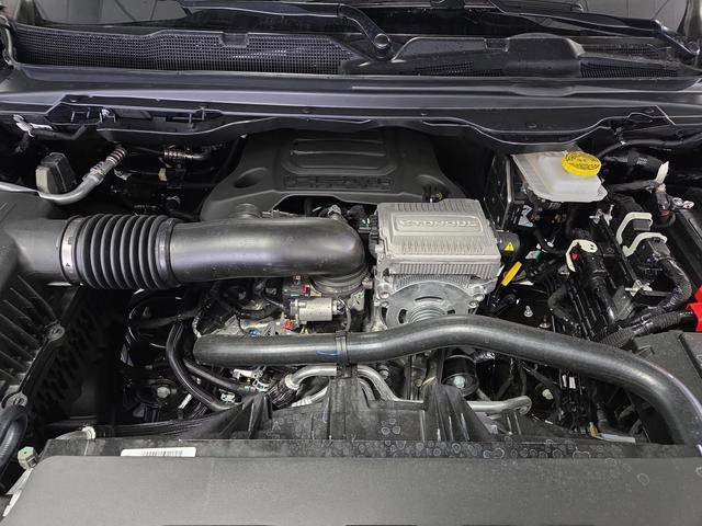 New 2026 RAM 1500 4x4 Crew Cab image 42