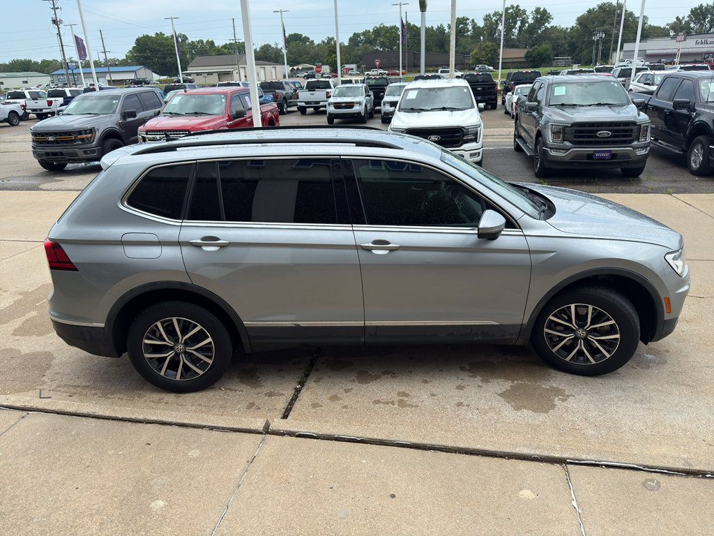 Used 2020 Volkswagen Tiguan SE AWD/4WD image 5