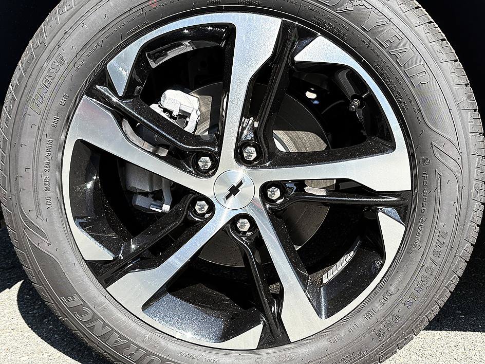New 2026 Chevrolet Trax RS FWD image 8