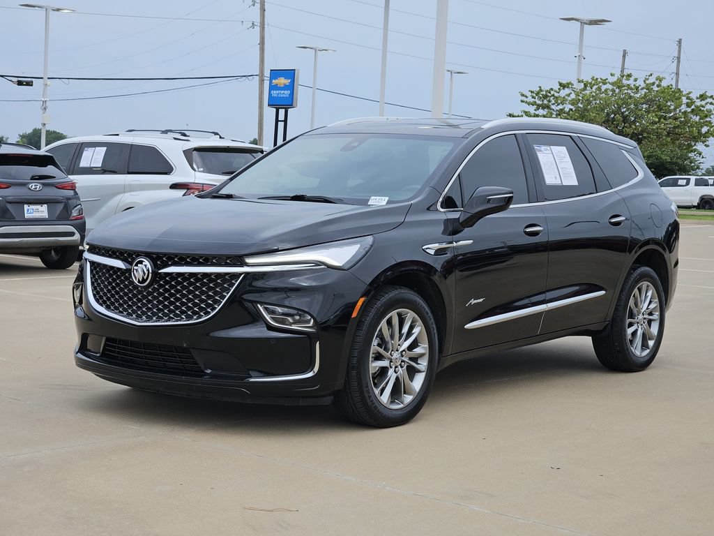 Used 2024 Buick Enclave Avenir w/ Avenir Technology Package AWD/4WD image 3