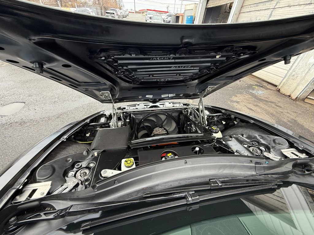 Used 2019 BMW i8 Coupe image 27