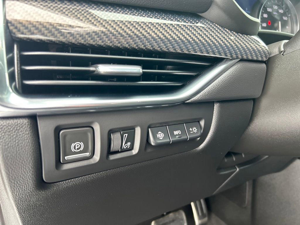 Used 2022 Cadillac XT4 Sport image 24