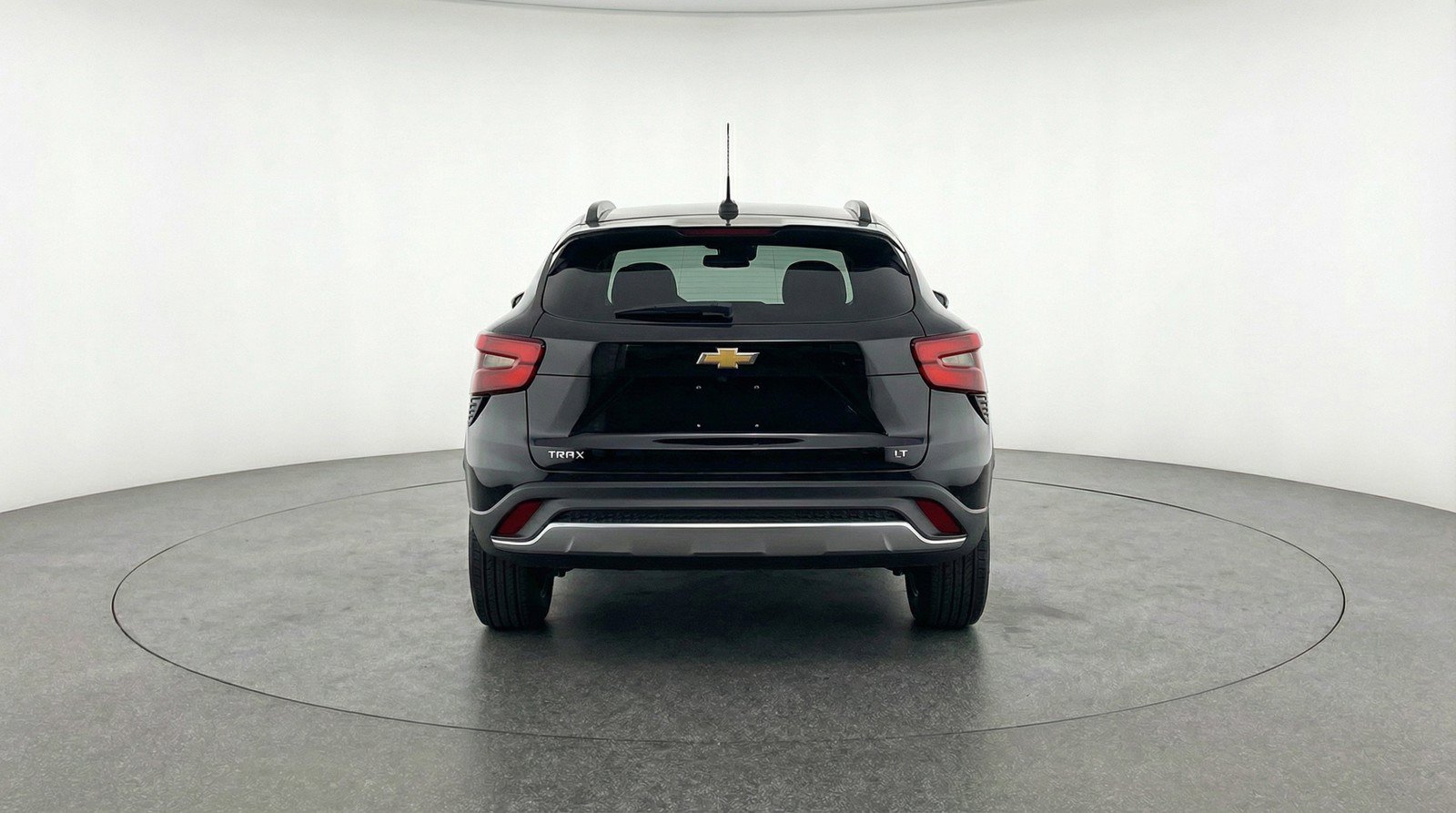 Used 2025 Chevrolet Trax LT w/ LT Convenience Package FWD image 7