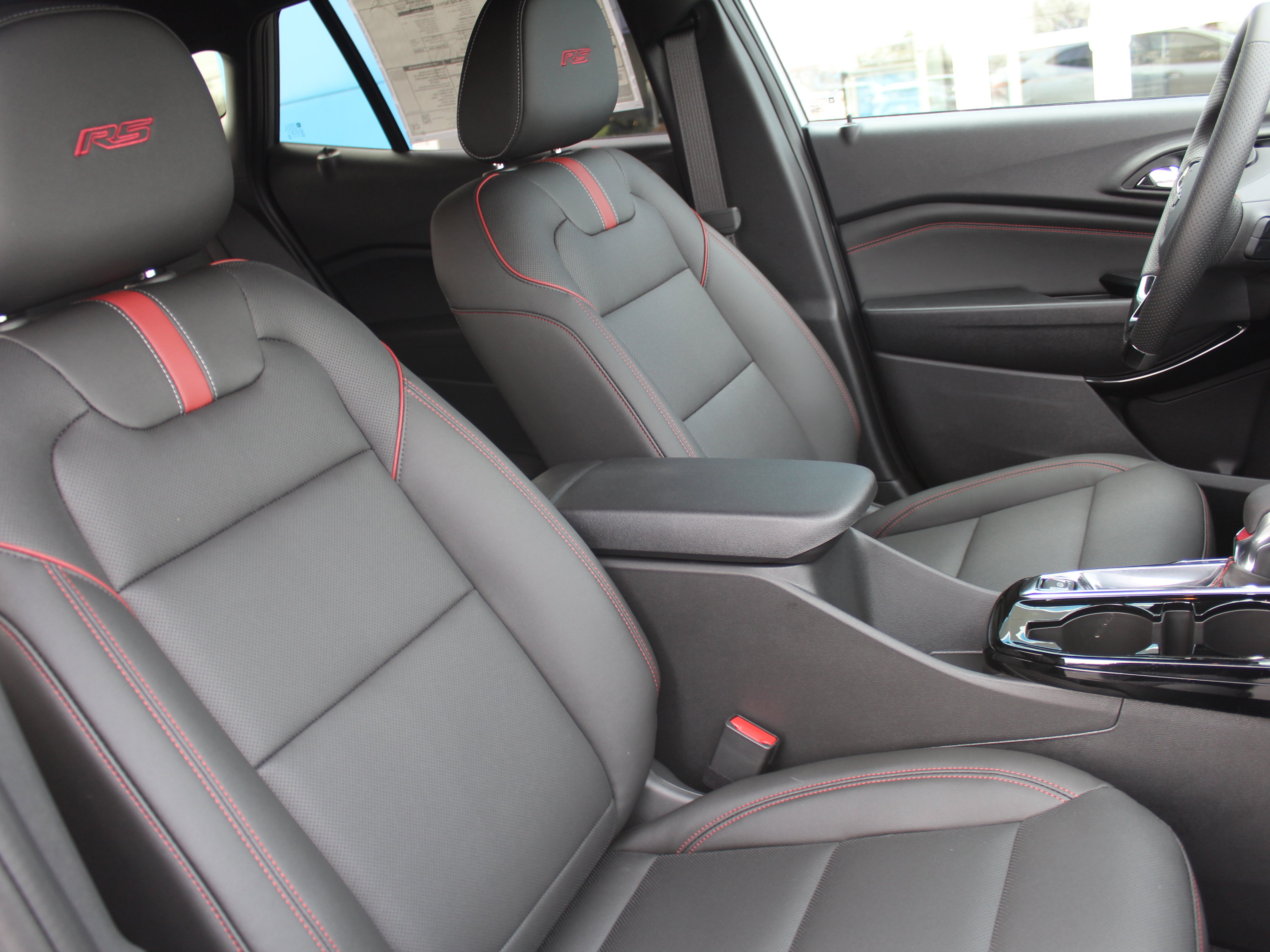 New 2026 Chevrolet Trax RS image 15