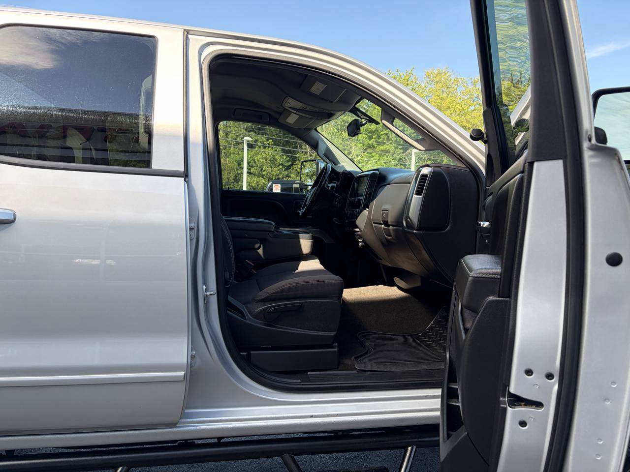 Used 2017 Chevrolet Silverado 2500 LT w/ All Star Edition AWD/4WD image 45