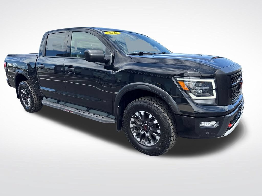 Used 2023 Nissan Titan PRO-4X w/ Pro-4x Utility Package AWD/4WD image 7