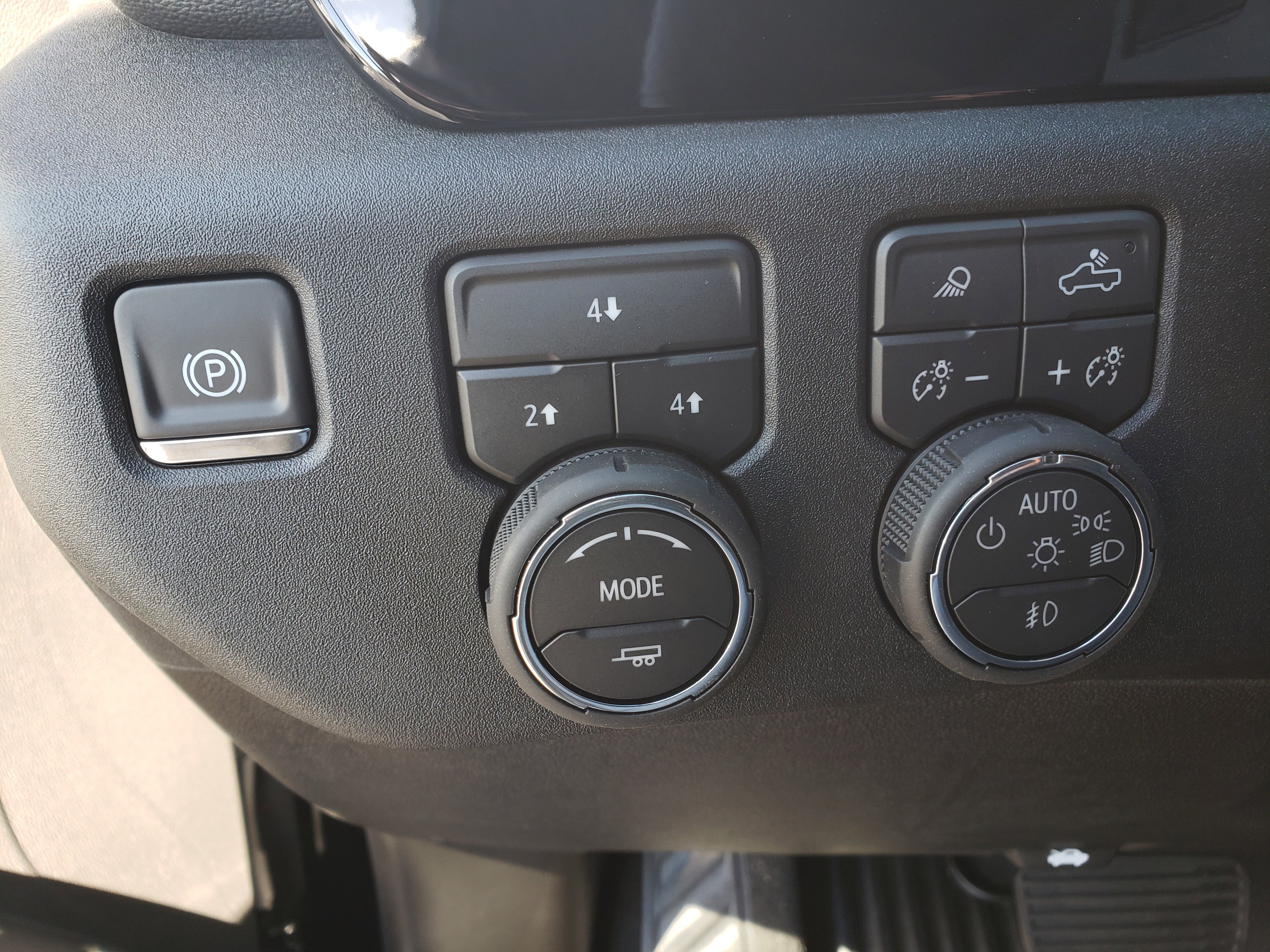 New 2026 Chevrolet Silverado 2500 LT w/ Trail Boss Package image 14