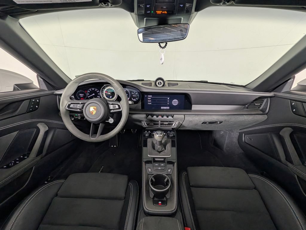 Certified 2022 Porsche 911 Carrera 4 GTS AWD/4WD image 20