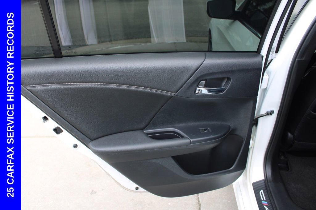 Used 2016 Honda Accord Sport image 24