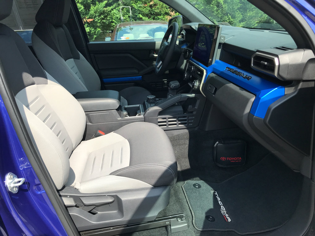 Certified 2024 Toyota Tacoma TRD Sport AWD/4WD image 27