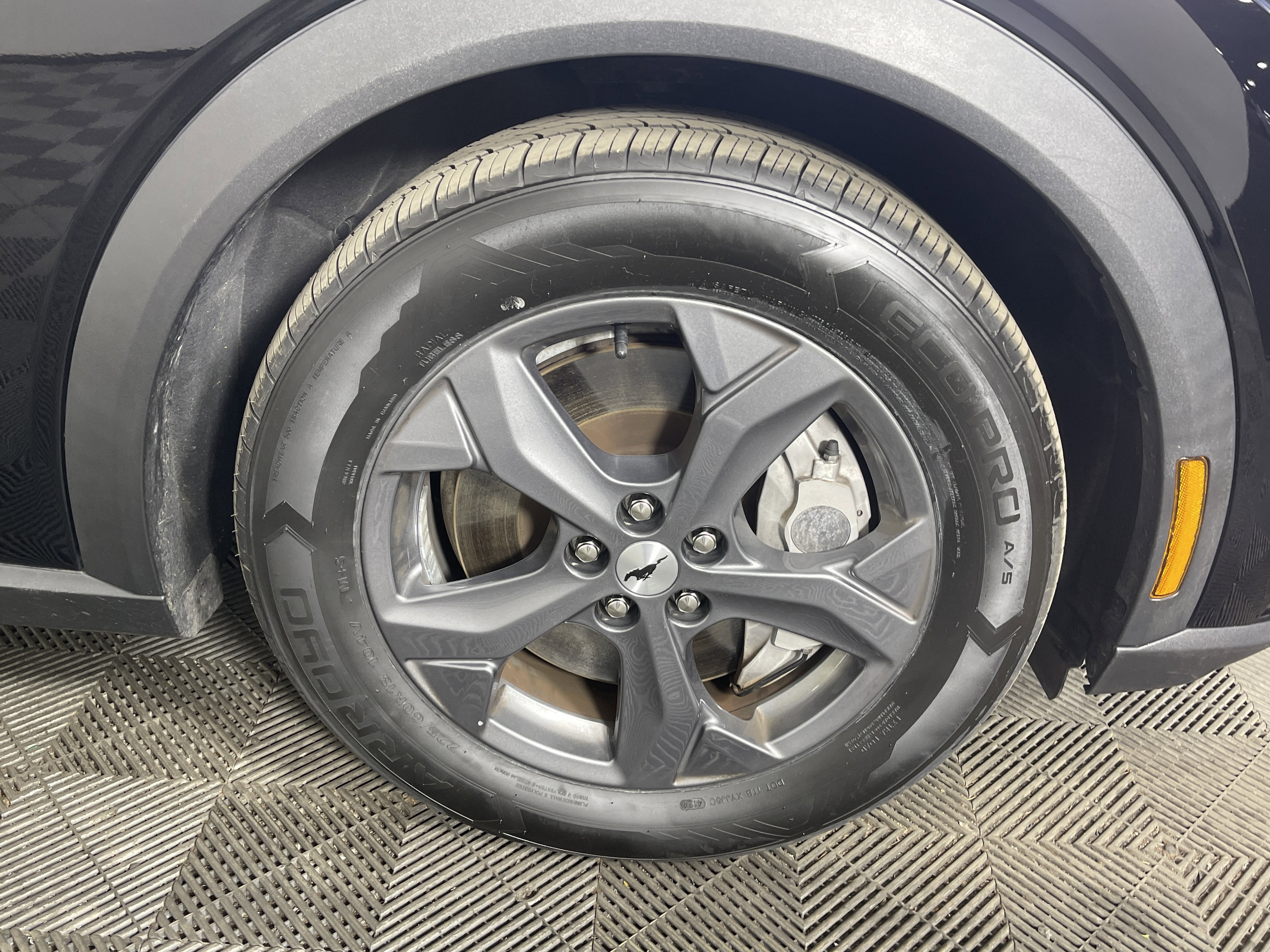 Used 2021 Ford Mustang Mach-E Select image 7