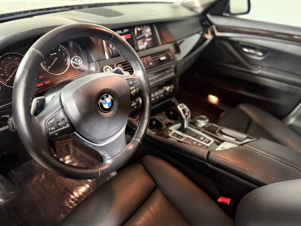 Used 2016 BMW 535i xDrive Sedan AWD/4WD image 17