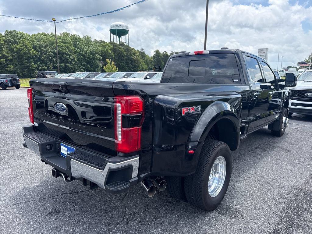 Used 2025 Ford F350 Lariat w/ Chrome Package AWD/4WD image 7