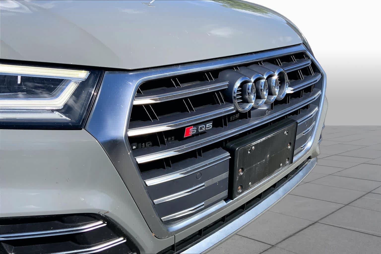 Used 2019 Audi SQ5 Prestige AWD/4WD image 30