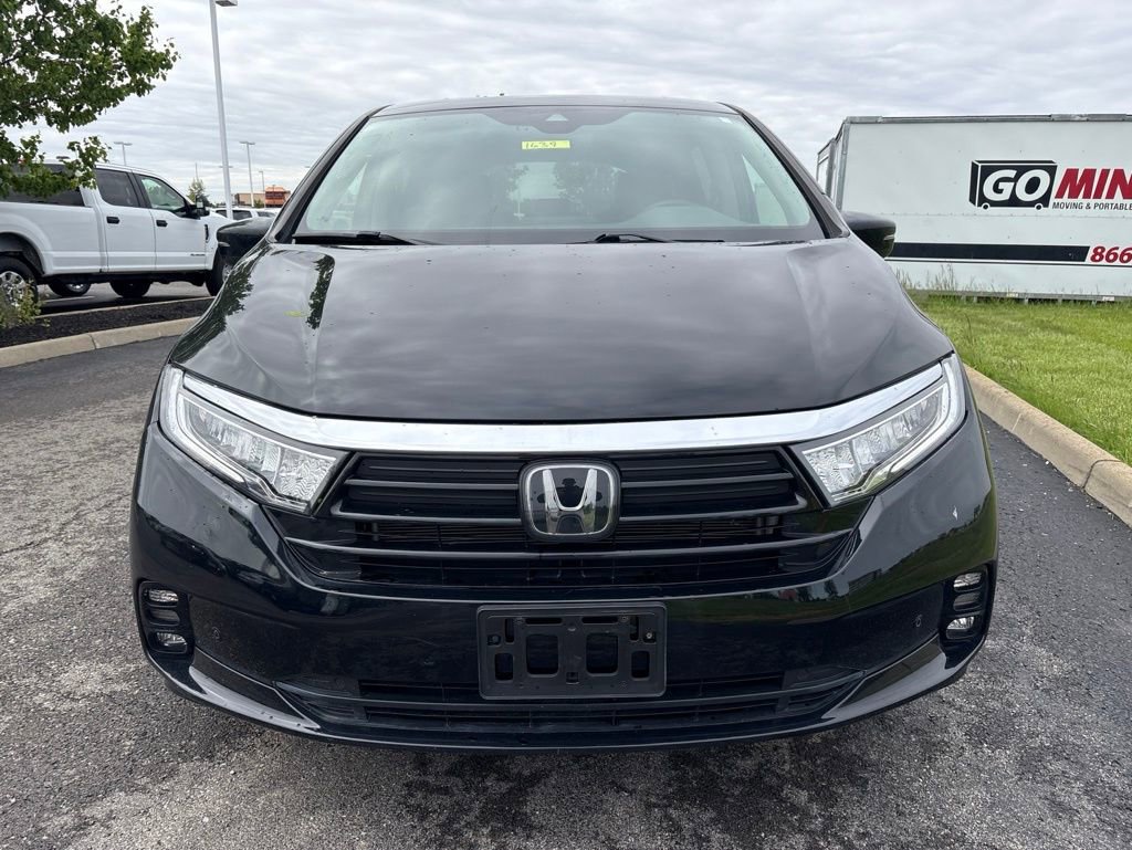 Used 2023 Honda Odyssey Touring image 2