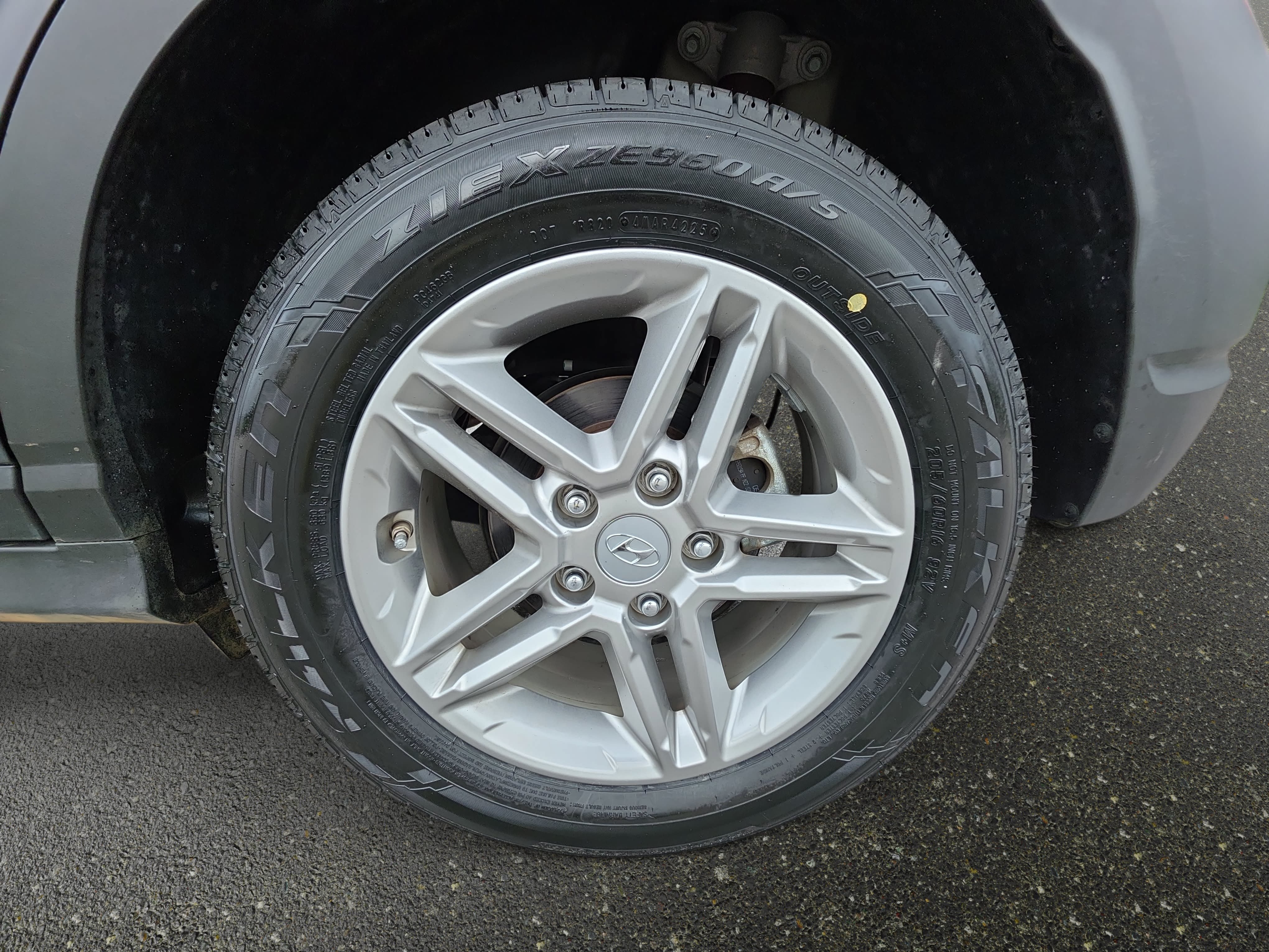 Used 2023 Hyundai Kona SE FWD image 31