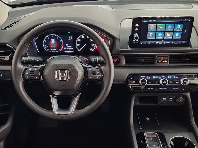 Used 2025 Honda Pilot EX-L image 26