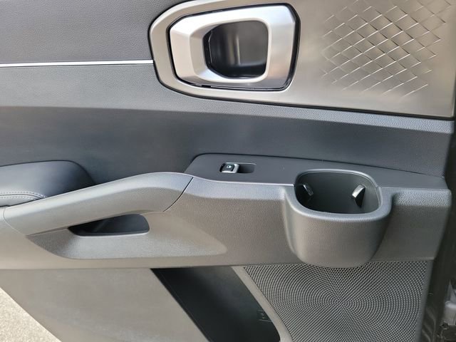 Used 2025 Kia Sorento EX image 14