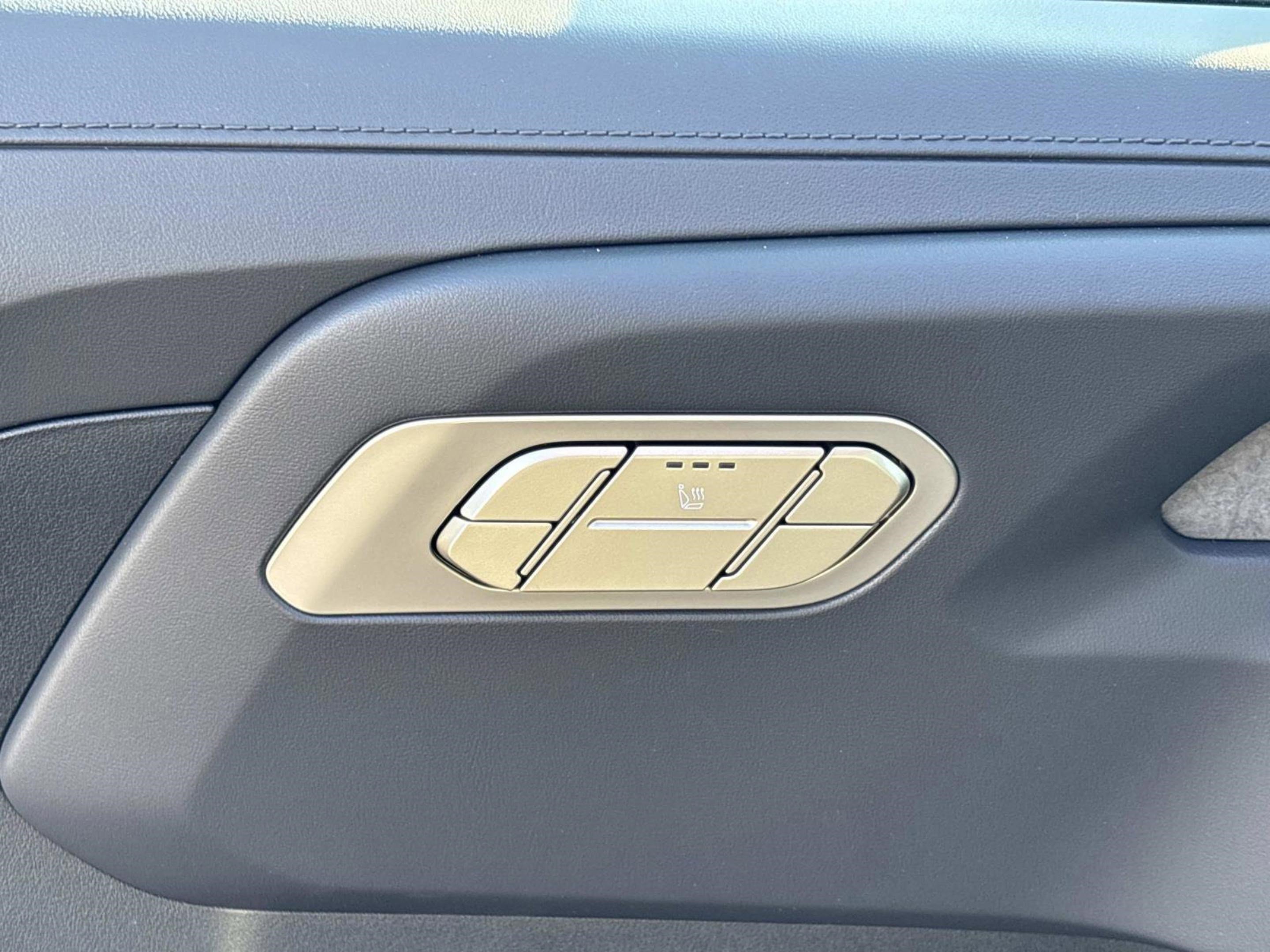 New 2027 Kia Telluride S image 22