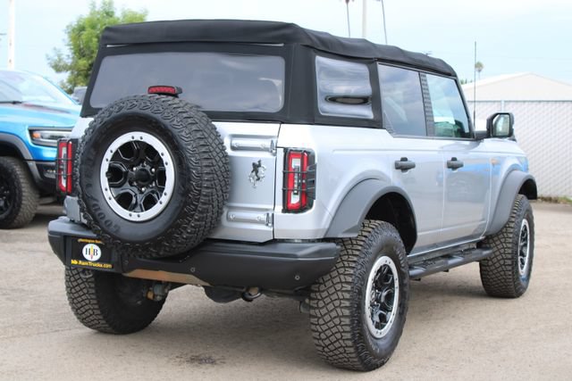 Used 2022 Ford Bronco Badlands AWD/4WD image 5