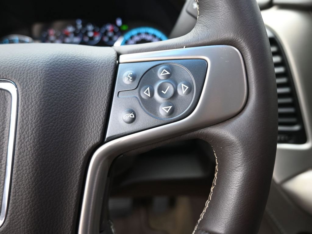 Used 2018 GMC Yukon Denali w/ Open Road Package image 2