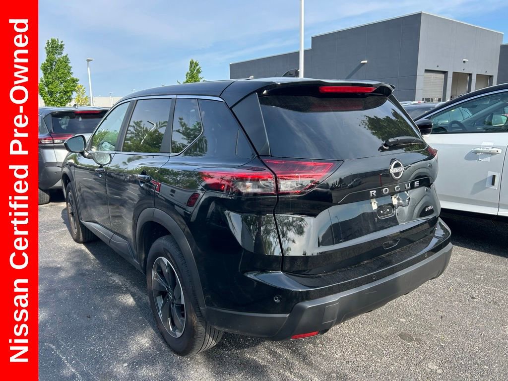 Certified 2025 Nissan Rogue SV AWD/4WD image 4