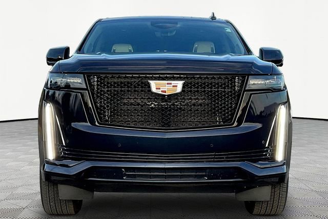 Used 2023 Cadillac Escalade Sport Platinum image 2