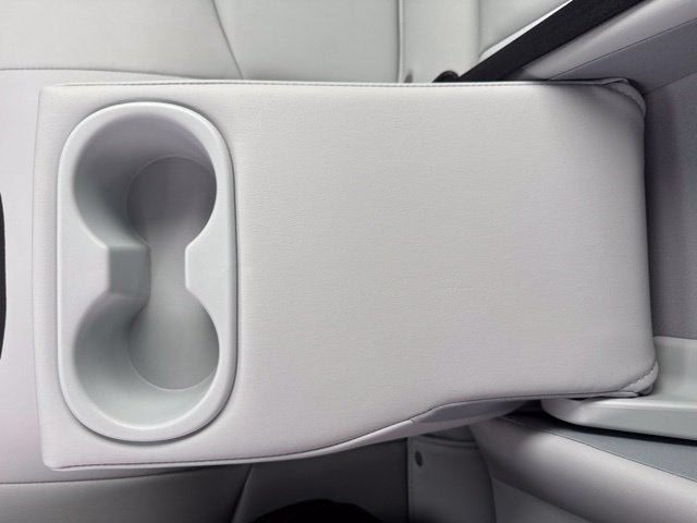 Certified 2020 Toyota Prius Limited w/ Premium Convenience Package FWD image 15