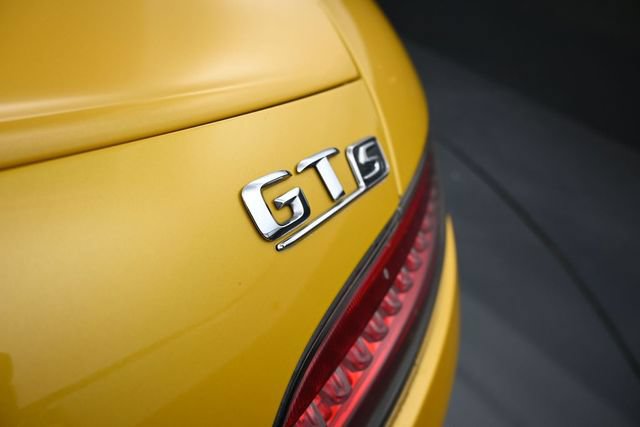 Used 2017 Mercedes-Benz AMG GT S image 11