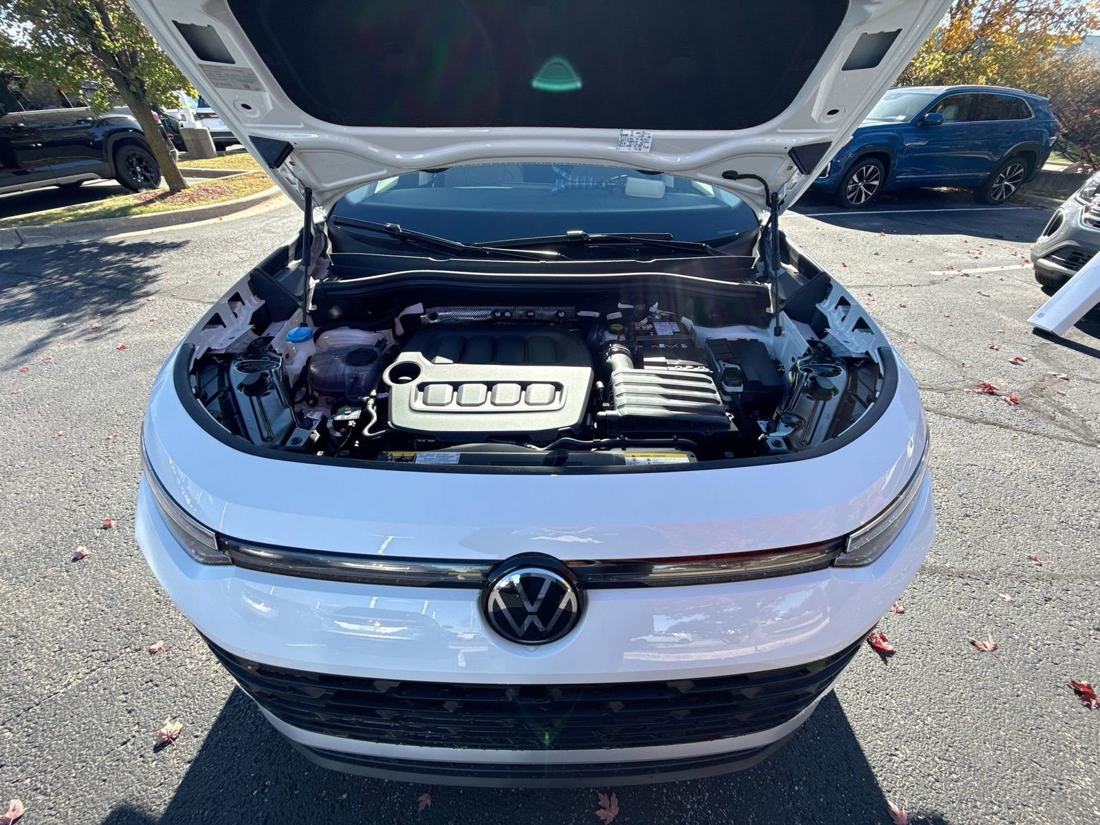 New 2026 Volkswagen Tiguan SE image 26