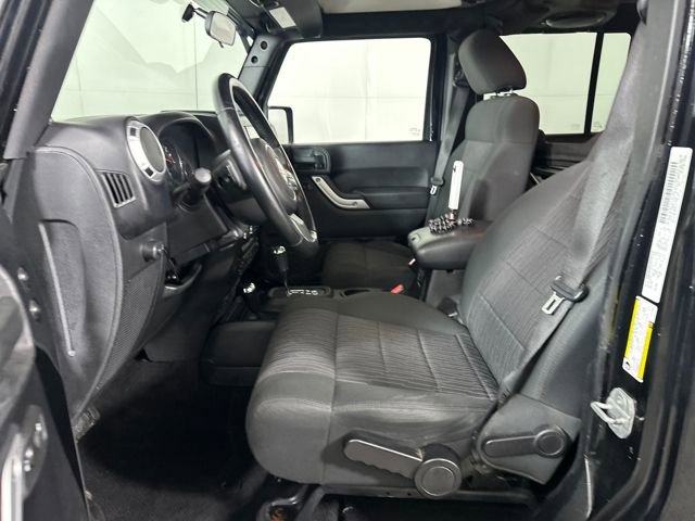 Used 2012 Jeep Wrangler Unlimited Sahara w/ Connectivity Group image 12