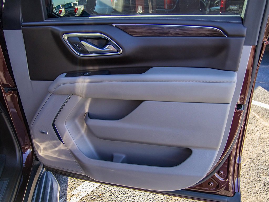 Used 2022 Chevrolet Tahoe LT image 18