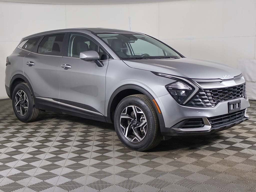 Used 2023 Kia Sportage LX image 46