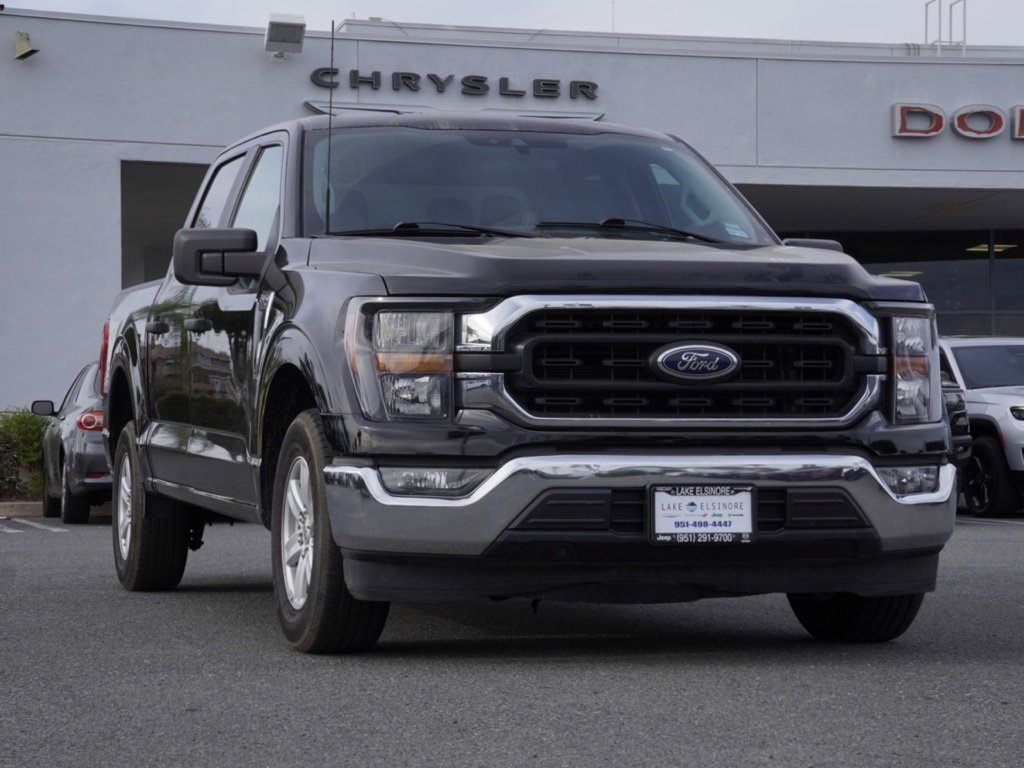 Used 2023 Ford F150 XLT image 2