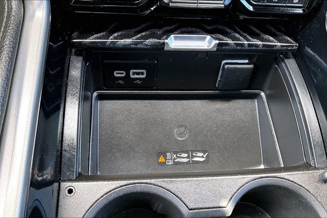 Used 2023 GMC Yukon Denali AWD/4WD image 24