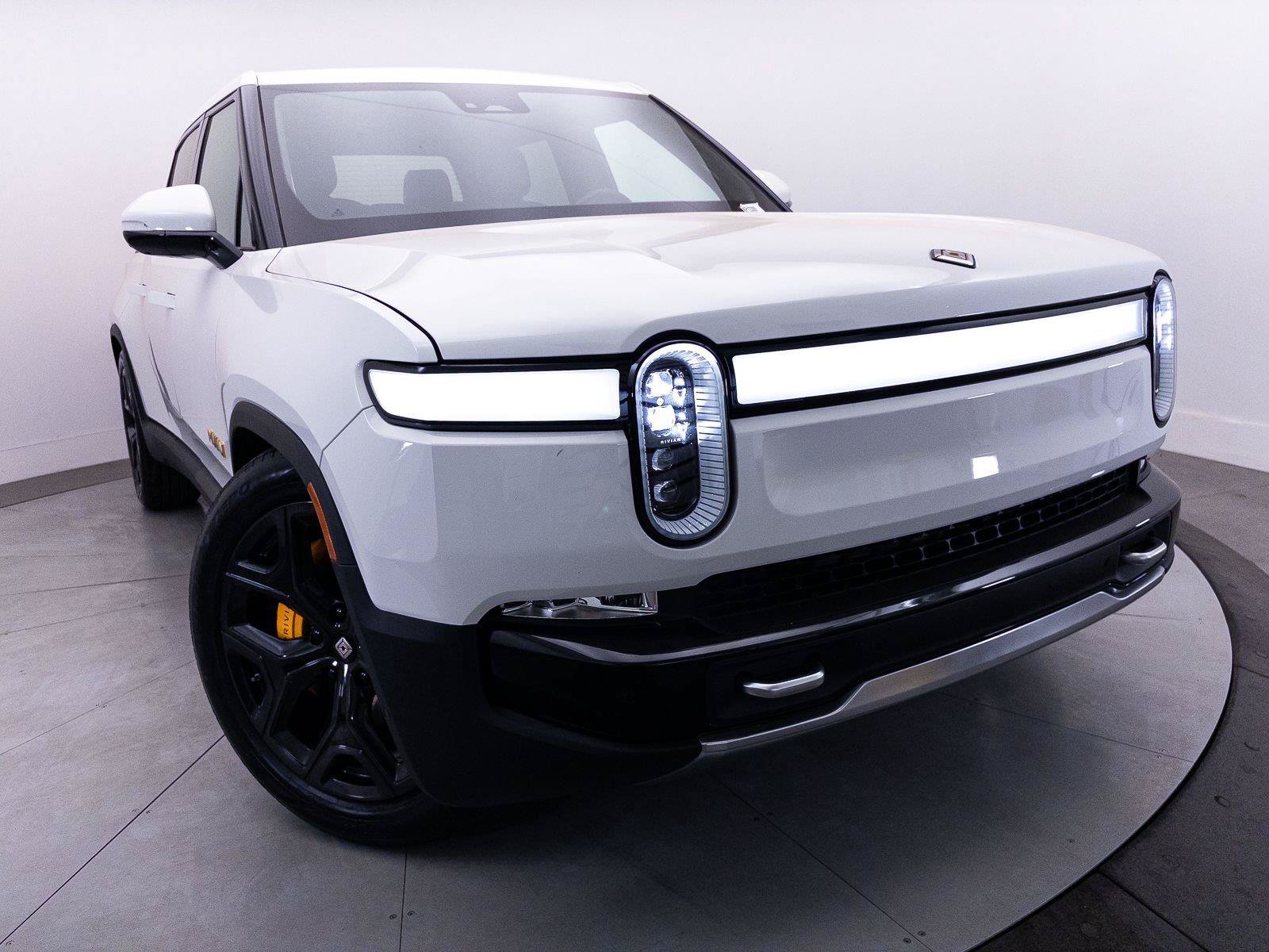 Used 2023 Rivian R1T Adventure Quad AWD/4WD image 10