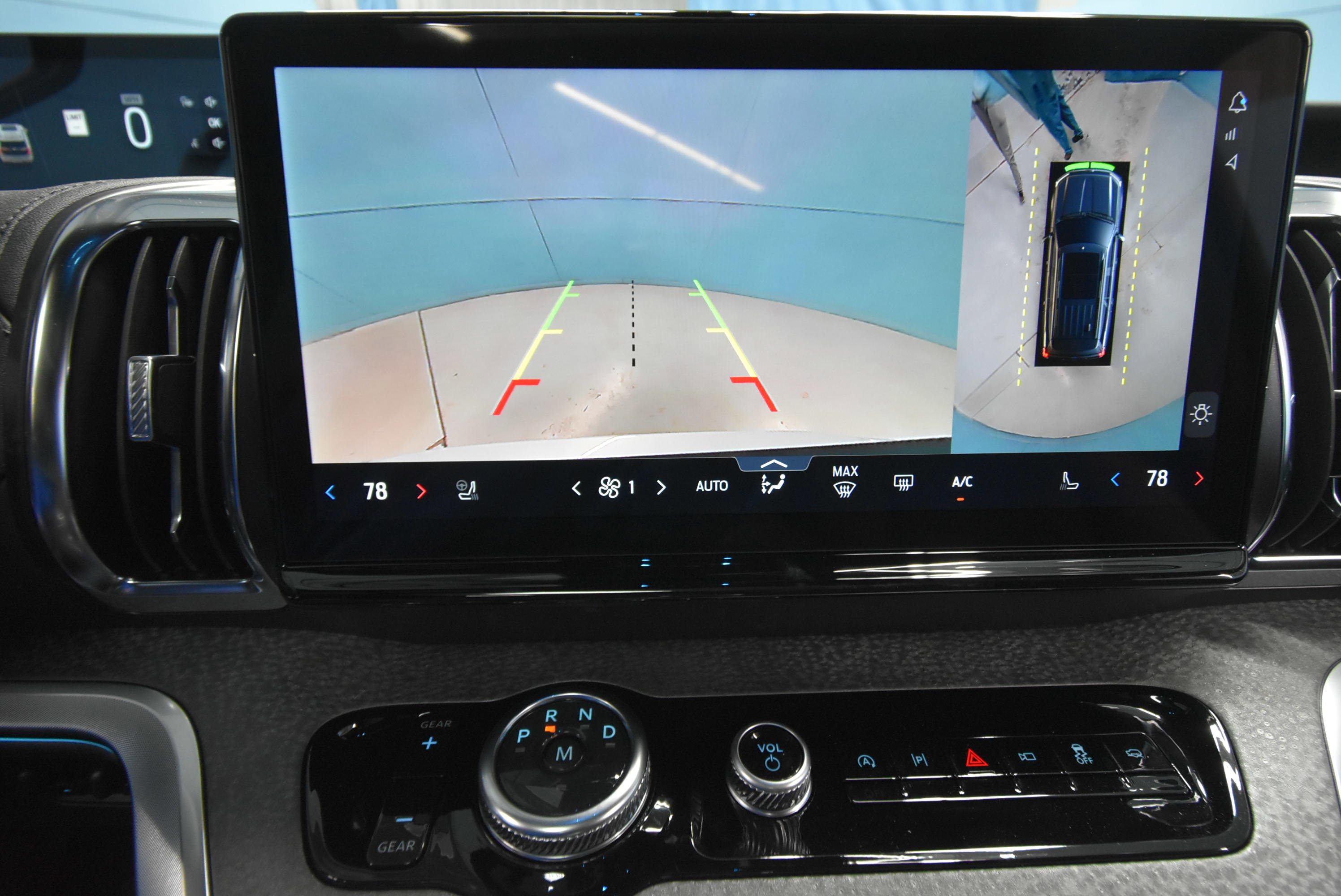 New 2026 Ford Expedition Tremor image 10