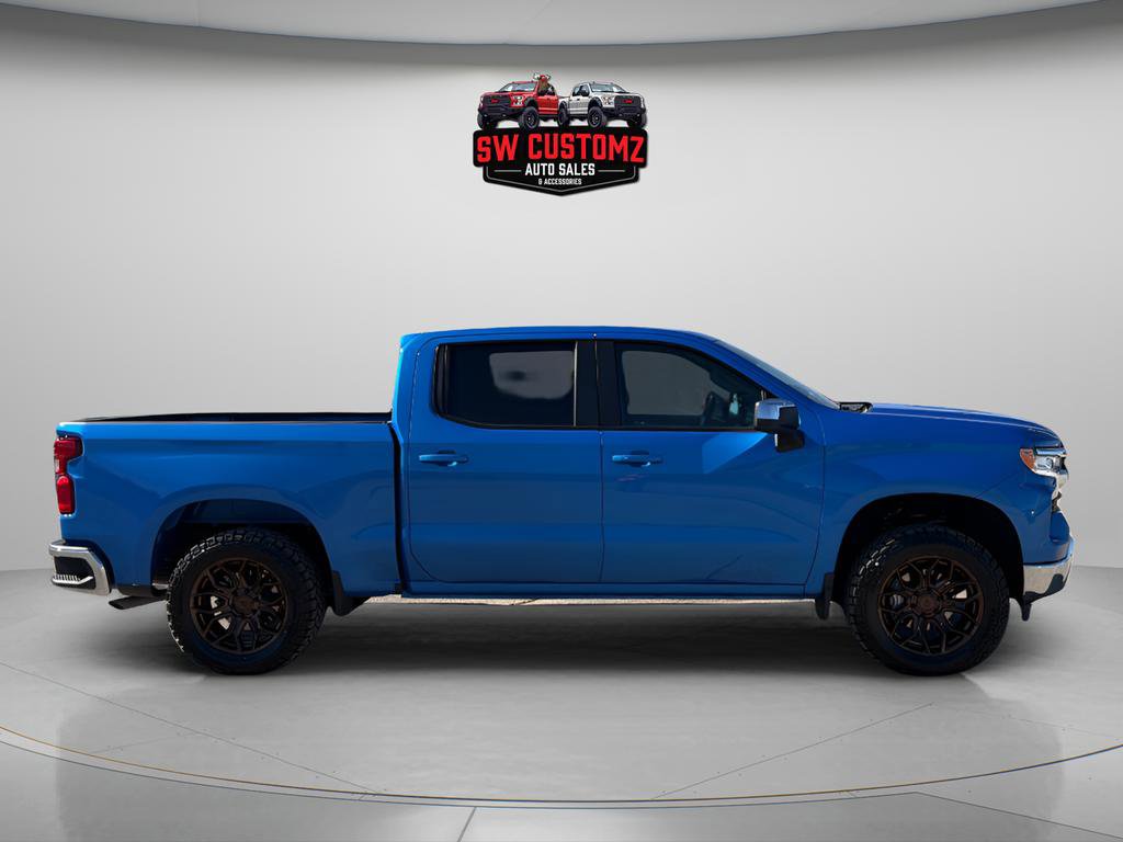 Used 2025 Chevrolet Silverado 1500 LT AWD/4WD image 8